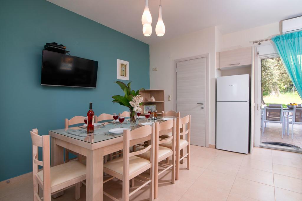 Olive Garden Villas And Apartments Chrysi Ammoudia Exterior photo