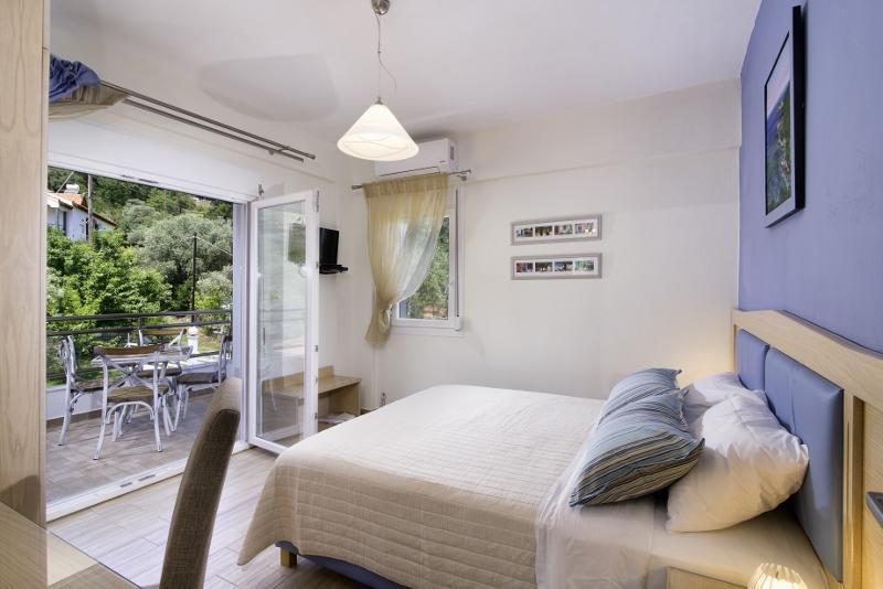 Olive Garden Villas And Apartments Chrysi Ammoudia Exterior photo
